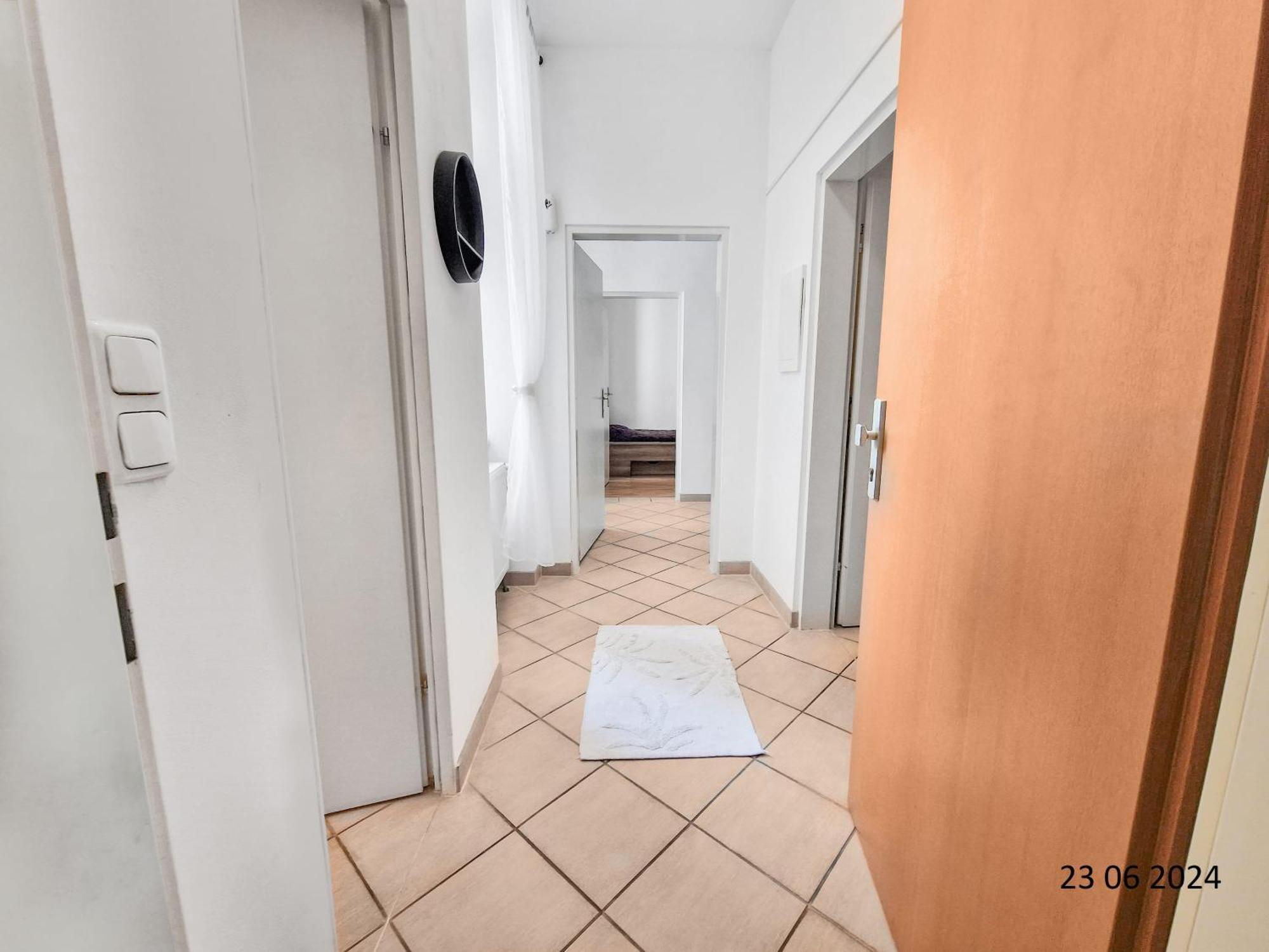 Elegant Three-Bedroom Suite Wien Exteriör bild